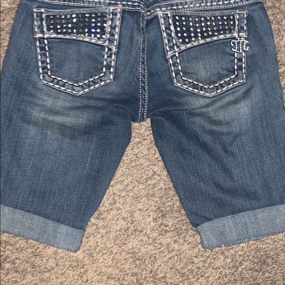Assorted clothes - Picture 10 of 15